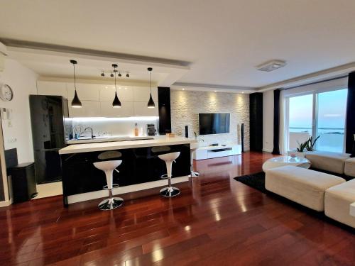 Royal Adriatic Residence