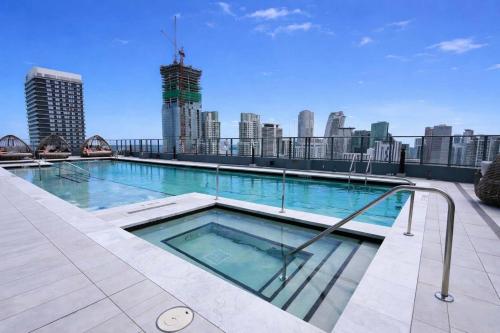 501 Residences by Inn Side photo 35