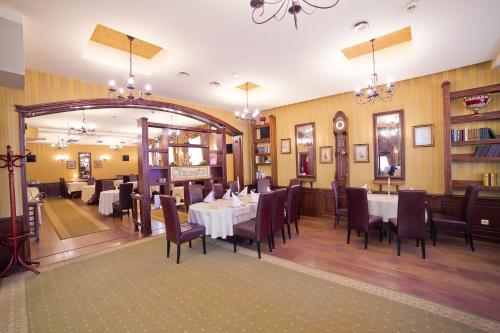Restaurace v ubytování VisPas Hotel