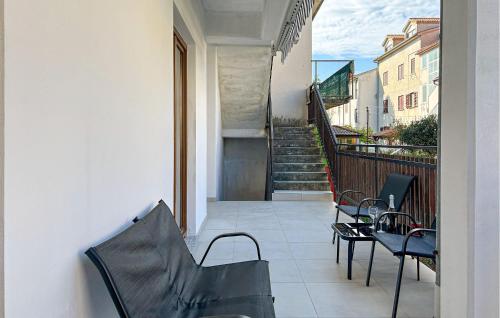 Awesome Apartment In Fazana With Wifi
