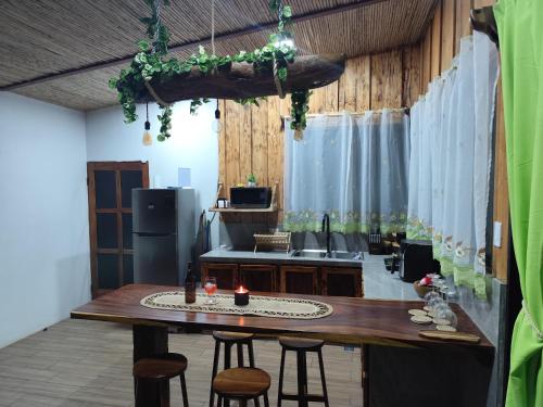 Gallery image of The Sunset Bungalow Quebrada Gde in Tilarán