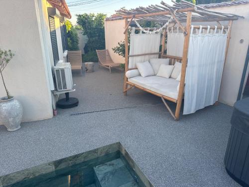 DIGITONE By GATES LOFT POUR 4 AVEC JACUZZI ET ROOFTOP