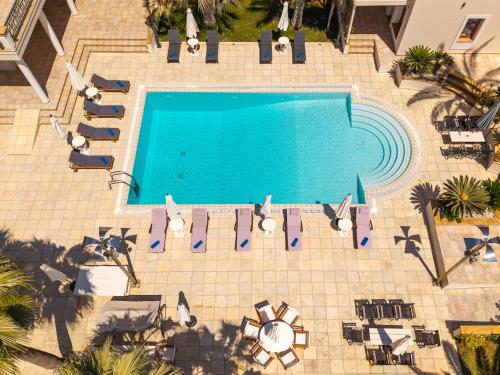 Aeonia Grand Villa, with Pool & Walk to the Beach, By ThinkVilla