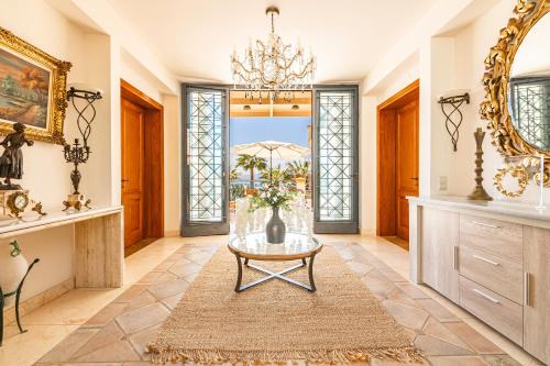 Aeonia Grand Villa, with Pool & Walk to the Beach, By ThinkVilla