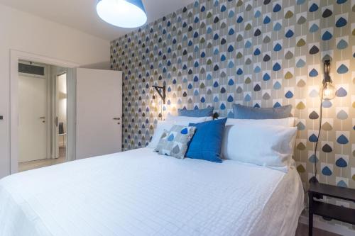 Modern Family Apartment in San Giovanni Metro A Colli Albani Direct to Center and Vatican