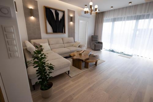 Elite Sky Loft White