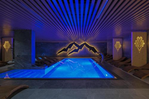Black Mountain Residence & SPA, Odkryj-Białkę
