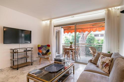 Brand new 2 bedrooms 3min walk to the Croisette