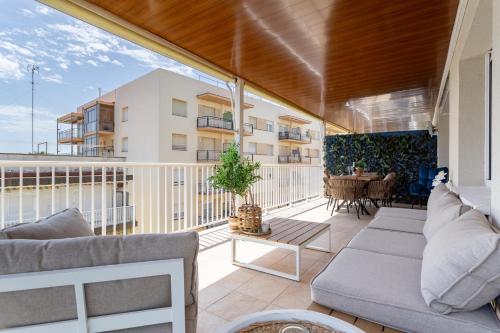 Apartment Del Sol with SEA views