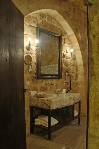 Gambar di galeri bagi Dere Suites Cappadocia di Urgup