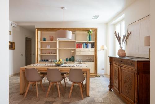 Boutique Apartment Near Piazza di Spagna