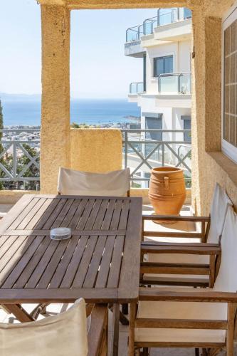 Voula Sea View Home with Jacuzzi Newly Refreshed 2026