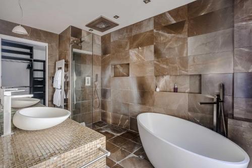 Modern Apartment - 1BR 2P - Marais République