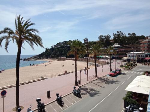 Piso Jover alojamiento en primera línea del Mar !!