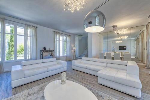 Villa les Romarins au port de Santa Lucia by Sea View Property Rental