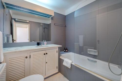 2-Bedroom Apartment Balaia Golf Village Albufeira