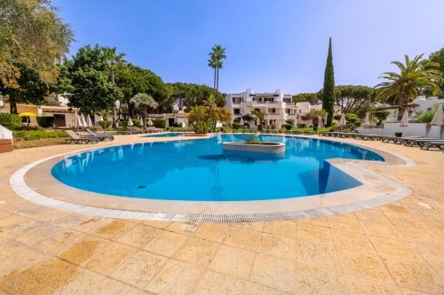 2-Bedroom Apartment Balaia Golf Village Albufeira