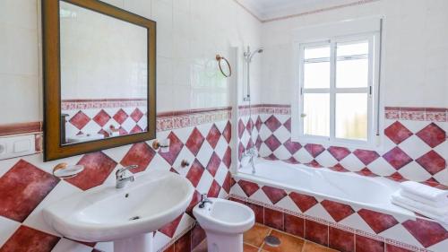Casa Quintero 4 dorm Conil de la Frontera by Ruralidays