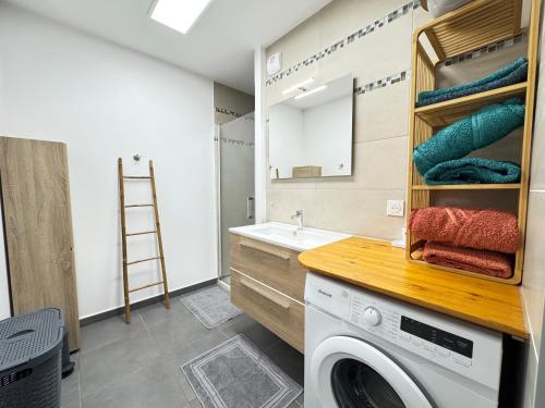 Edera - WiFi, TV, Piscine