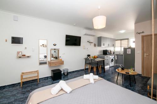 Capsule City House - Modern Apartment near Rhodes Marina, Old Town and Beach