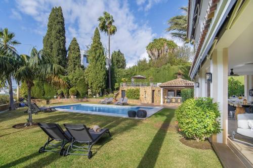 3310 Villa Flores