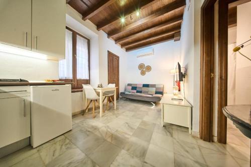 Alhambra Apartment
