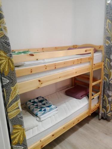 Cap d'Agde 4-person cabin studio with terrace pool