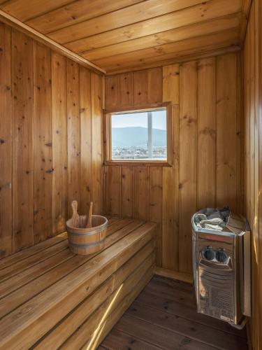 Unique solar penthouse with jacuzzi and sauna in central Athens