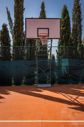 Villa Una in Pula with heated pool and whirlpool