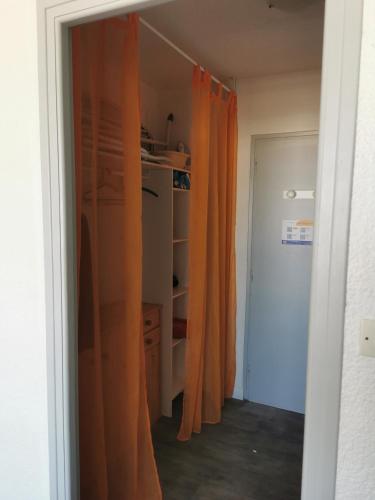 Plaisir-x village naturiste cap d'agde