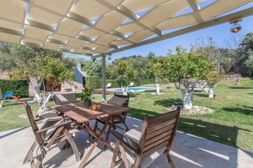 Neriana Villa - Garden Paradise
