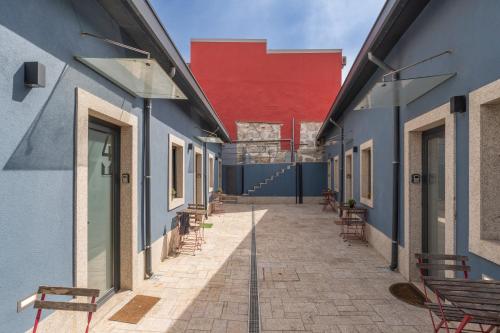 Cozy Houses with Patio & AC by HostWise