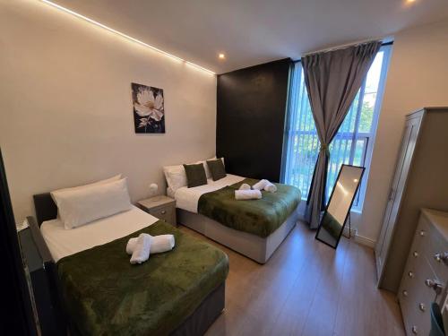 Maluwa Stays - Stylish and Cozy 2BR Apartment - Sleeps 6 photo 5