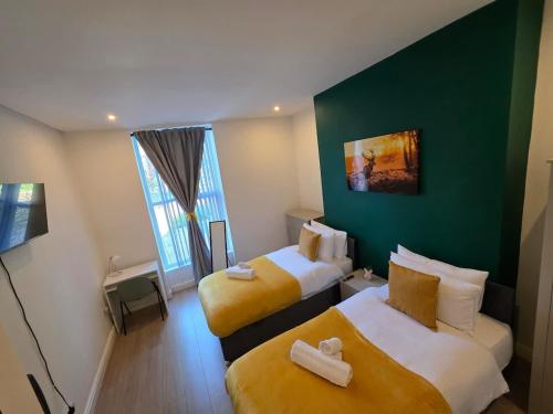 Maluwa Stays - Stylish and Cozy 2BR Apartment - Sleeps 6 photo 15