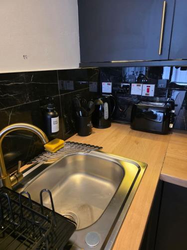 Maluwa Stays - Stylish and Cozy 2BR Apartment - Sleeps 6 photo 24