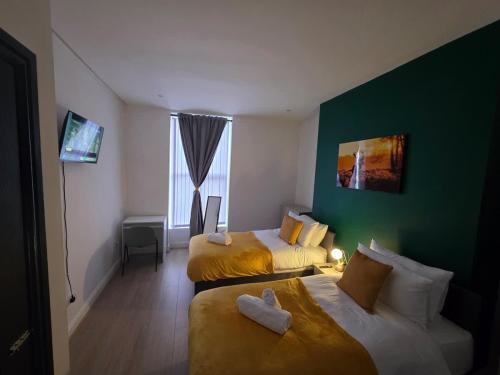 Maluwa Stays - Stylish and Cozy 2BR Apartment - Sleeps 6 photo 35
