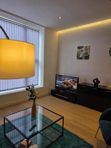 Maluwa Stays - Stylish and Cozy 2BR Apartment - Sleeps 6 photo 50