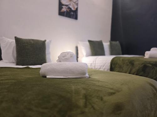 Maluwa Stays - Stylish and Cozy 2BR Apartment - Sleeps 6 photo 57