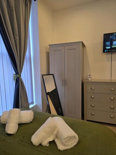 Maluwa Stays - Stylish and Cozy 2BR Apartment - Sleeps 6 photo 64
