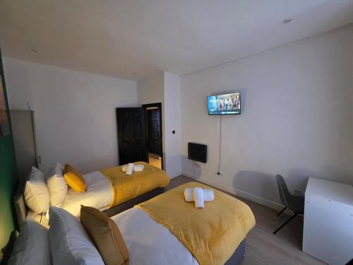 Maluwa Stays - Stylish and Cozy 2BR Apartment - Sleeps 6 photo 65
