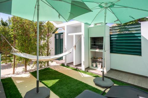 Holiday ground-floor in elite area of Faro