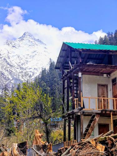 Gallery image of Solriddim Cafe & Stays in Kalgha