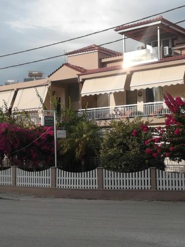 ILIANA apartments