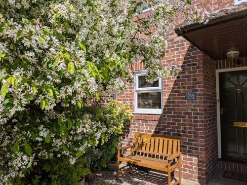 Cherry Blossom Cottage photo 31