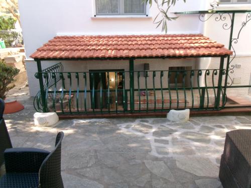 Capri Coral Home