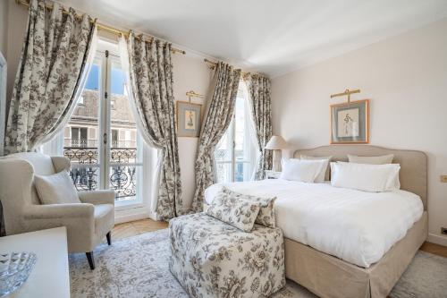 Elegant Luxury Apartment on Champs Elysees