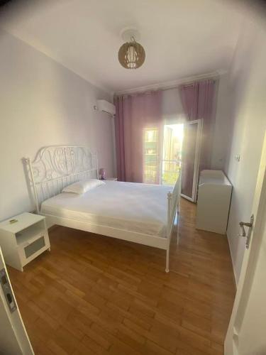 L&W Athens - Spacious 2BR APT Near Metro
