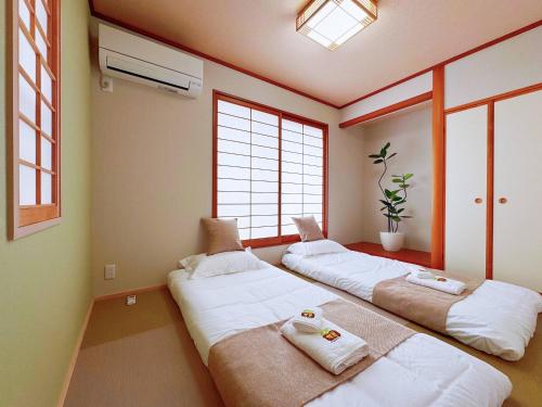 今里站步行3分钟 2卧室大客厅66平米 直达难波心斋桥 关西机场1H Friends Inn 今里201