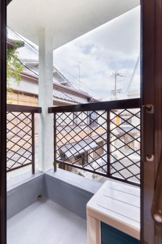 Tsurumibashi Residence