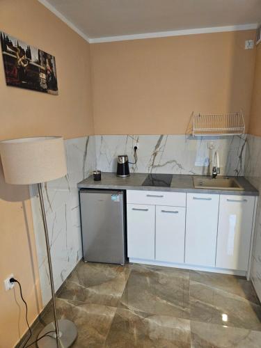 DAR-KAJ MIESZKANIE KARAŚ nr 7